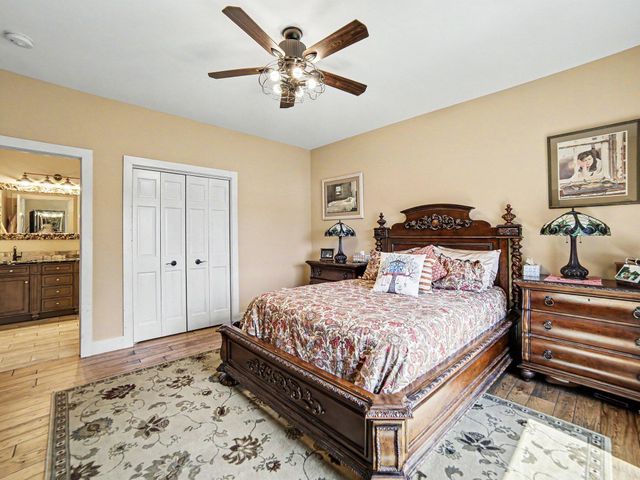 5203 W Bald Eagle Drive, Ludington, MI 49431