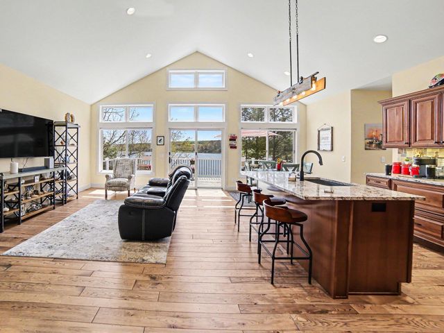 5203 W Bald Eagle Drive, Ludington, MI 49431