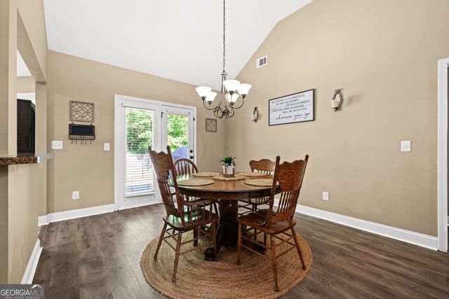 206 Jackson Farms Drive, Rockmart, GA 30153