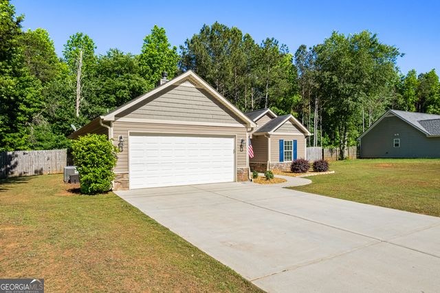 206 Jackson Farms Drive, Rockmart, GA 30153