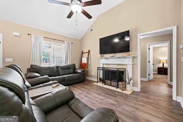 206 Jackson Farms Drive, Rockmart, GA 30153