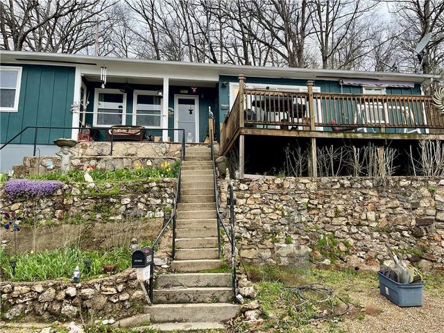 25649 Pine Cove Road, Edwards, MO 65326