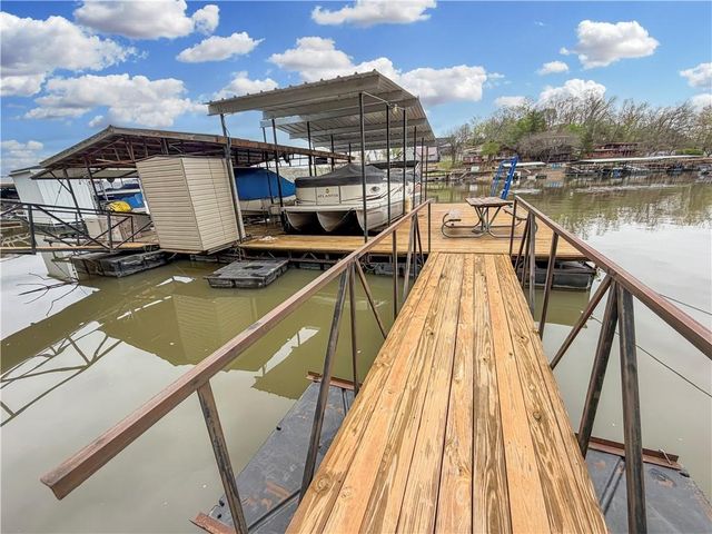 25649 Pine Cove Road, Edwards, MO 65326