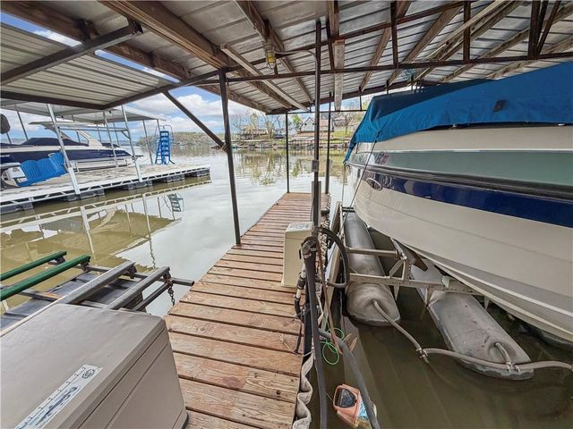25649 Pine Cove Road, Edwards, MO 65326