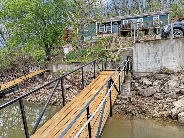 25649 Pine Cove Road, Edwards, MO 65326