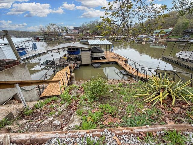 25649 Pine Cove Road, Edwards, MO 65326