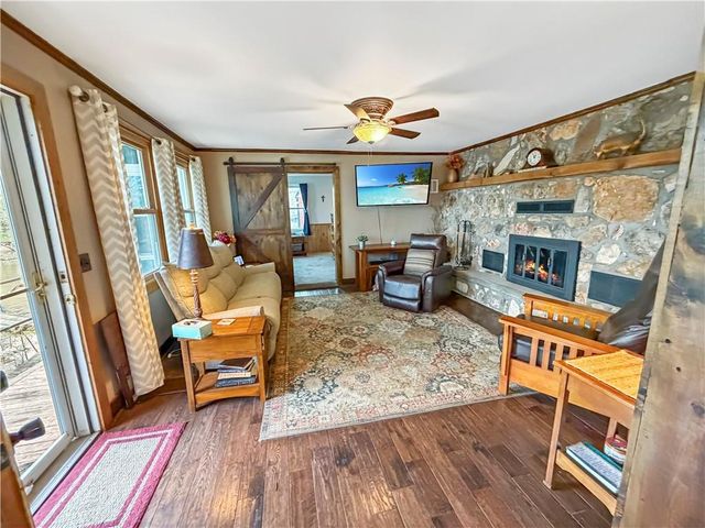 25649 Pine Cove Road, Edwards, MO 65326
