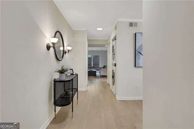 9 Ivy Gates NE, Atlanta, GA 30342