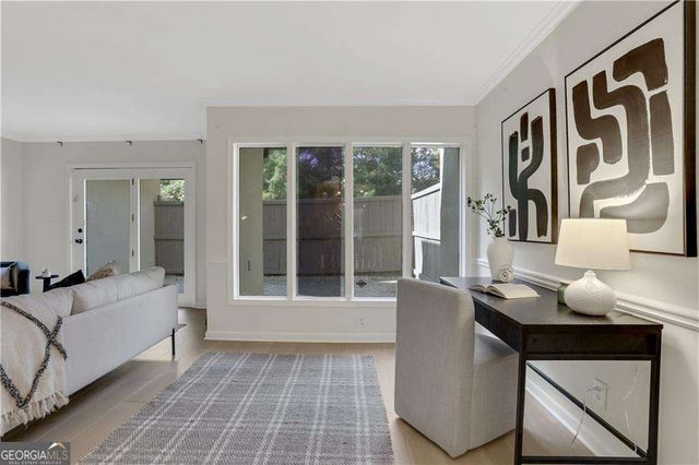 9 Ivy Gates NE, Atlanta, GA 30342