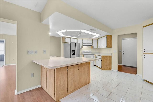5852 LINCOLN ROAD, Venice, FL 34293