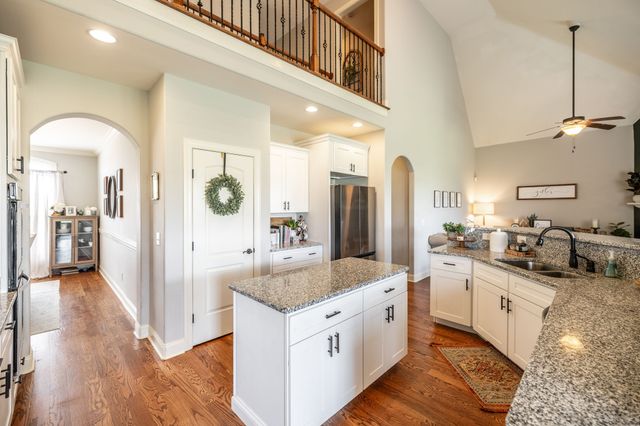 2140 Gorden Xing, Gallatin, TN 37066