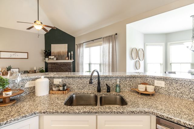 2140 Gorden Xing, Gallatin, TN 37066