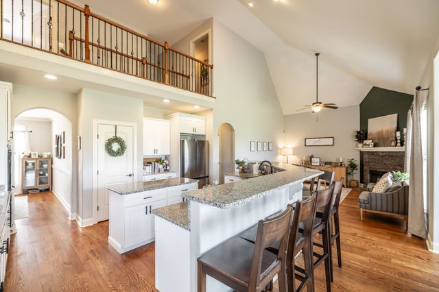 2140 Gorden Xing, Gallatin, TN 37066