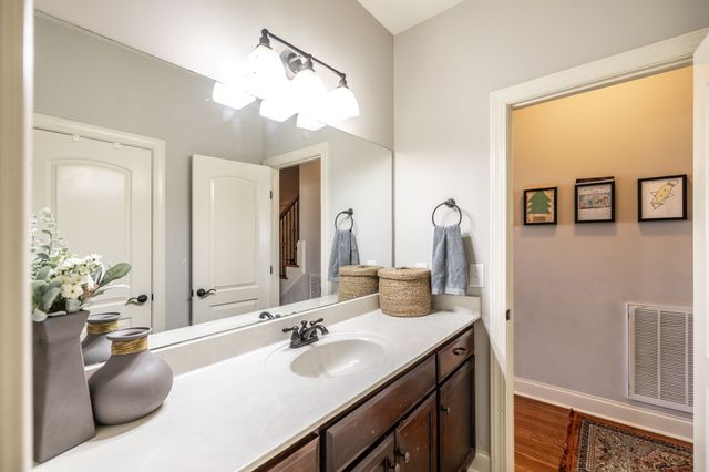 2140 Gorden Xing, Gallatin, TN 37066