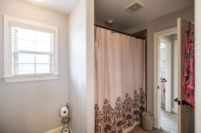 2140 Gorden Xing, Gallatin, TN 37066