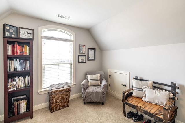 2140 Gorden Xing, Gallatin, TN 37066