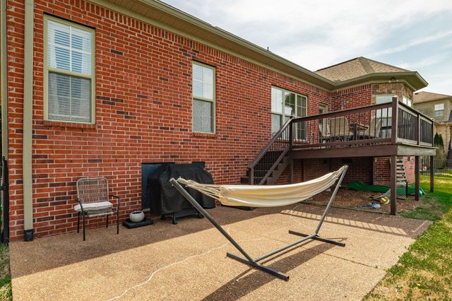 2140 Gorden Xing, Gallatin, TN 37066