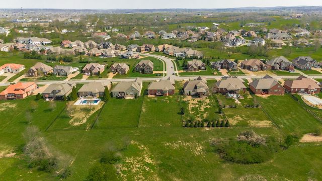 2140 Gorden Xing, Gallatin, TN 37066