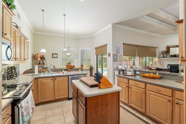 49 CACTUS, Homosassa, FL 34446