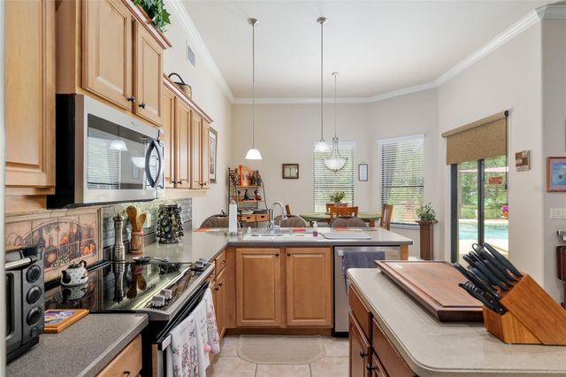 49 CACTUS, Homosassa, FL 34446