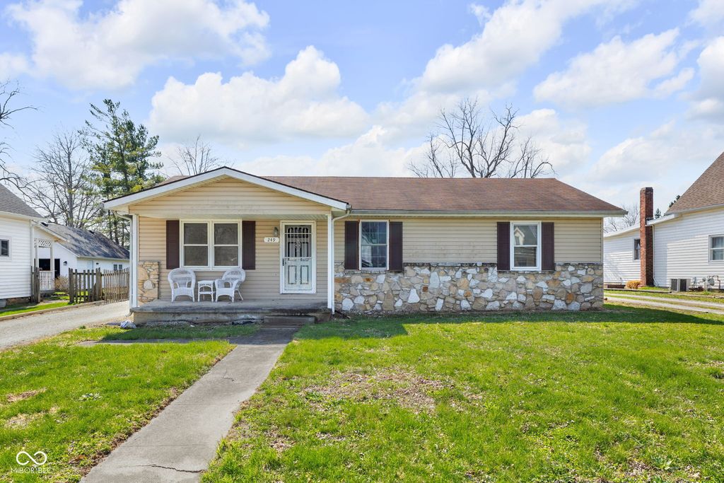 249 E Jackson Street, Cicero, IN 46034