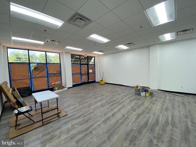 446 HARRISON ST SE, Leesburg, VA 20175