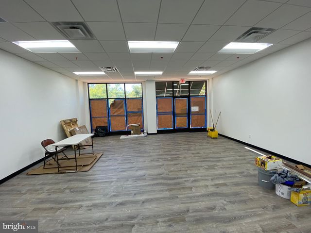 446 HARRISON ST SE, Leesburg, VA 20175