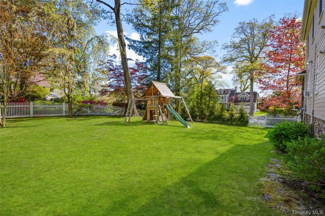 225 Rockingstone Avenue, Larchmont, NY 10538