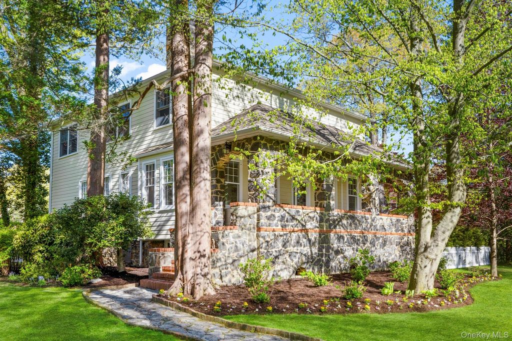 225 Rockingstone Avenue, Larchmont, NY 10538