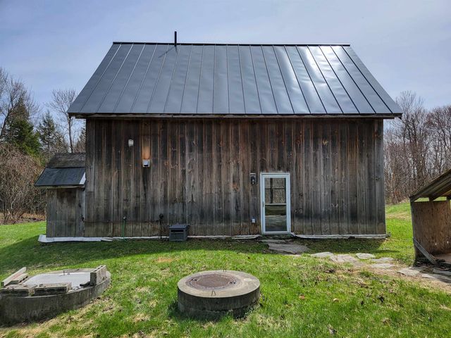 211 Poker Hill Road, Underhill, VT 05489