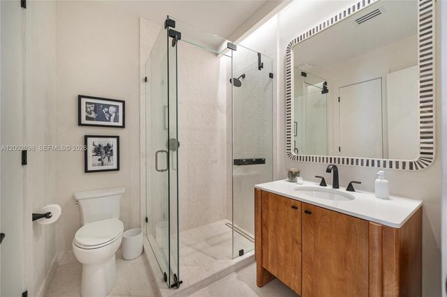 1735 Michigan Ave, Miami Beach, FL 33139