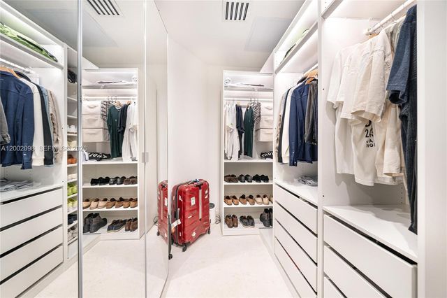 1735 Michigan Ave, Miami Beach, FL 33139