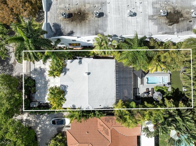 1735 Michigan Ave, Miami Beach, FL 33139