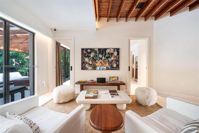 1735 Michigan Ave, Miami Beach, FL 33139