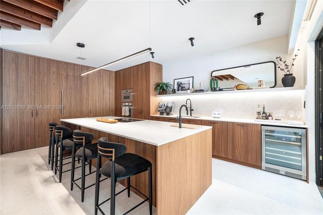 1735 Michigan Ave, Miami Beach, FL 33139