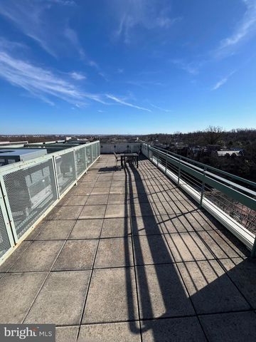 4025 Connecticut Ave NW Apt 205, Washington, DC 20008