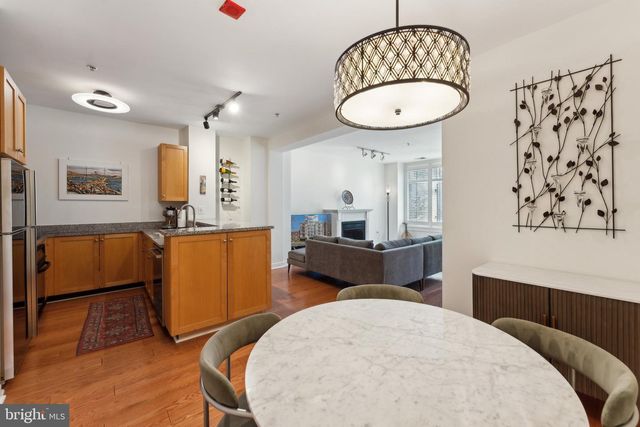4025 Connecticut Ave NW Apt 205, Washington, DC 20008