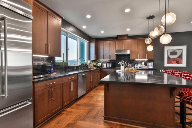 2986 Valley Of Hearts Del Place, San Jose, CA 95136