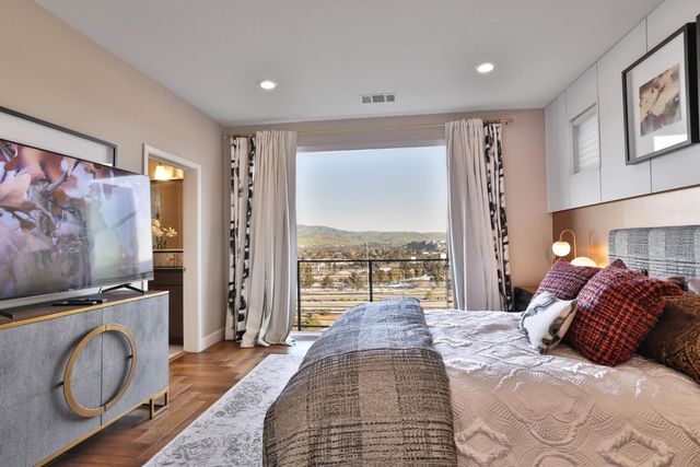 2986 Valley Of Hearts Del Place, San Jose, CA 95136