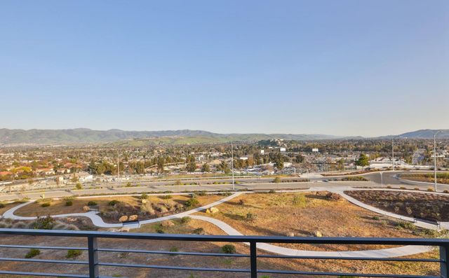 2986 Valley Of Hearts Del Place, San Jose, CA 95136