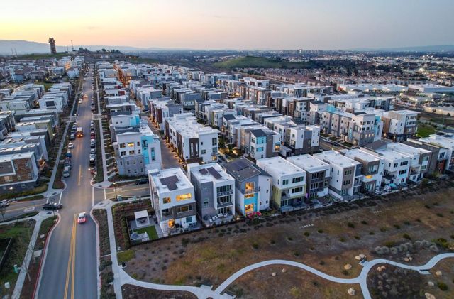 2986 Valley Of Hearts Del Place, San Jose, CA 95136