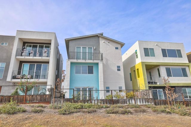 2986 Valley Of Hearts Del Place, San Jose, CA 95136