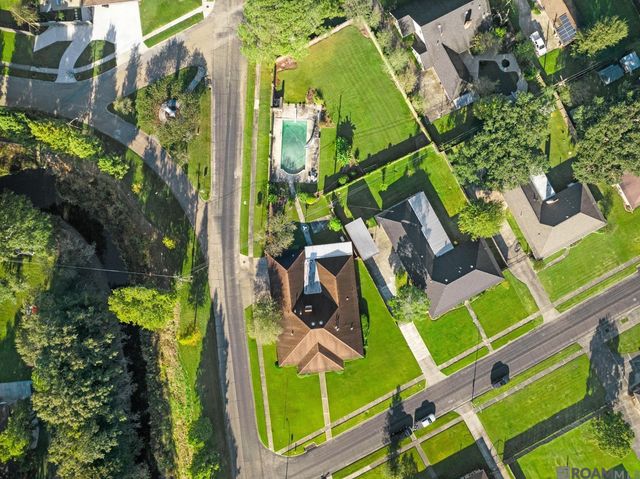 2147 Capri Dr, Baton Rouge, LA 70815