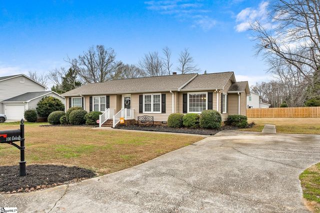 100 De Kalb Drive, Greer, SC 29650