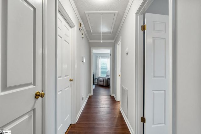 100 De Kalb Drive, Greer, SC 29650