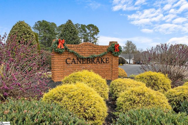 100 De Kalb Drive, Greer, SC 29650