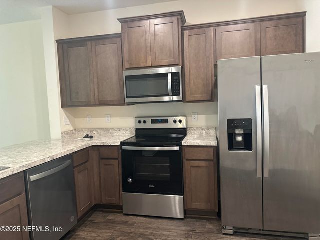 7931 ECHO SPRINGS Road, Jacksonville, FL 32256