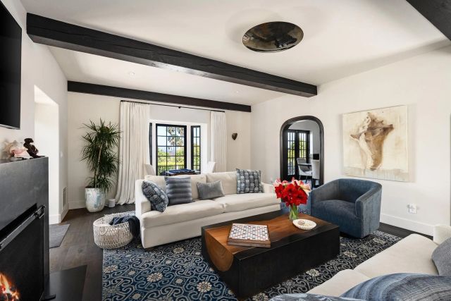 6714 Muirlands, La Jolla, CA 92037