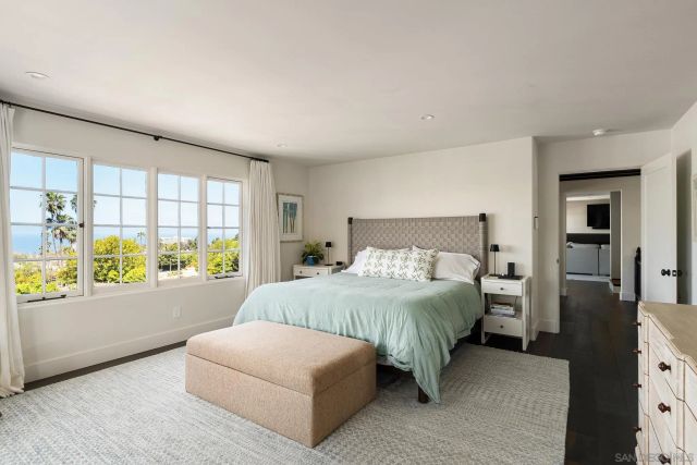 6714 Muirlands, La Jolla, CA 92037