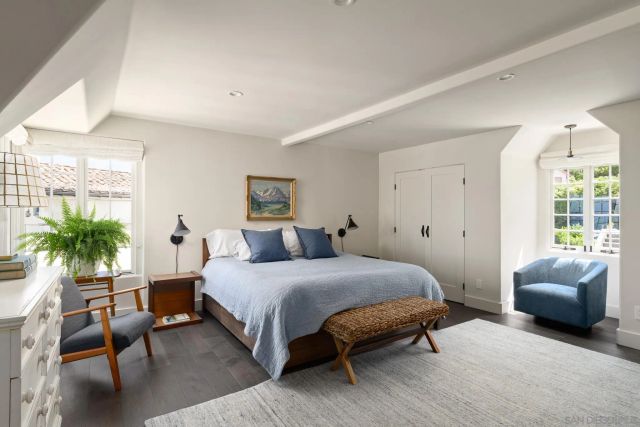 6714 Muirlands, La Jolla, CA 92037